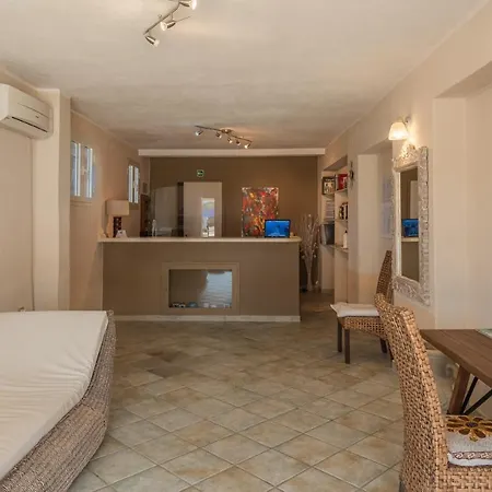 Baia De Bahas Apartamento