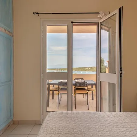 Apartamento Baia De Bahas *
