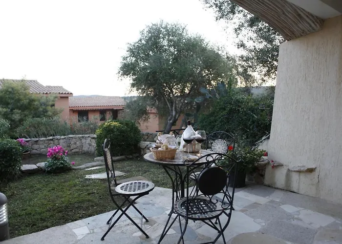 Apartment Baia De Bahas