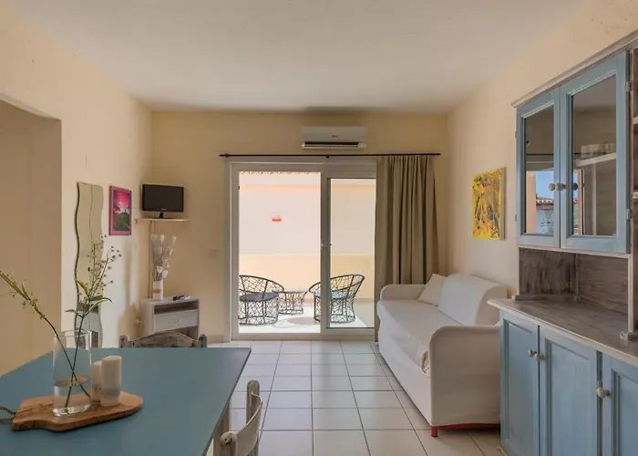 Apartment Baia De Bahas