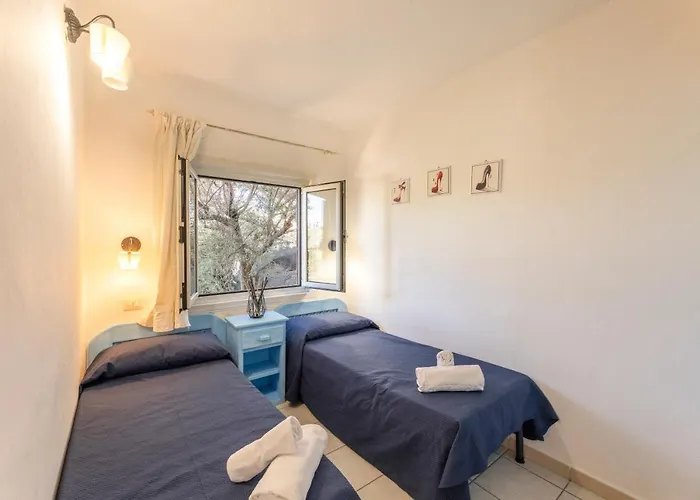 Apartment Baia De Bahas