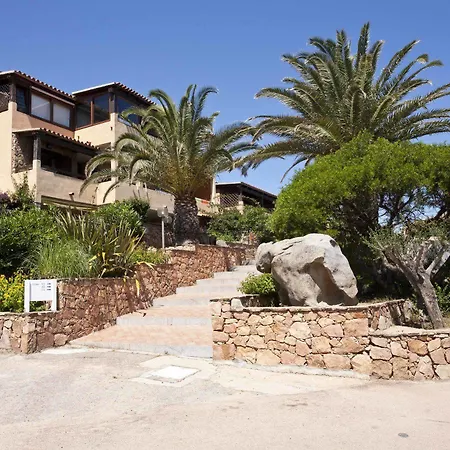 Baia De Bahas * غولفو أرانتْشي