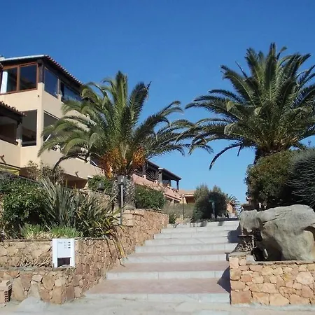 Baia De Bahas Apartment Golfo Aranci